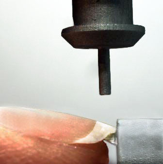 Nail StrainStress Meter NM 100 - A novel, unique in vivo method to characterize the biomechanical properties of the nail