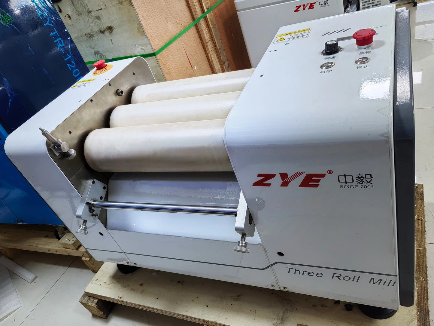 120mm Handle Triple Roller Mill